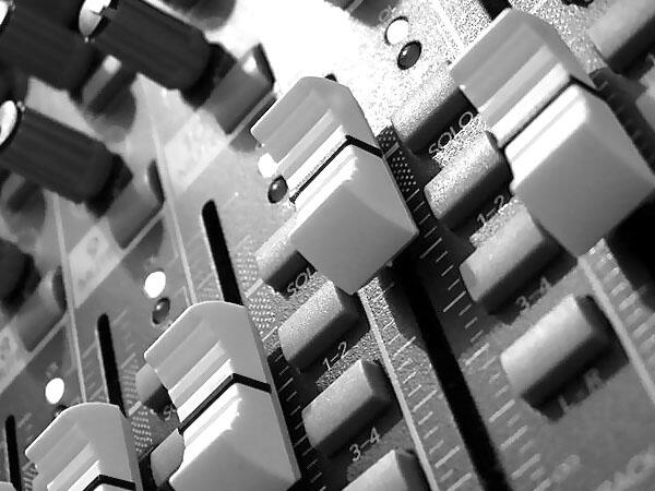 goo.gl/pJDPWD Melihat Realita Di Balik Realita Musik Indie Indonesia #Testimoni