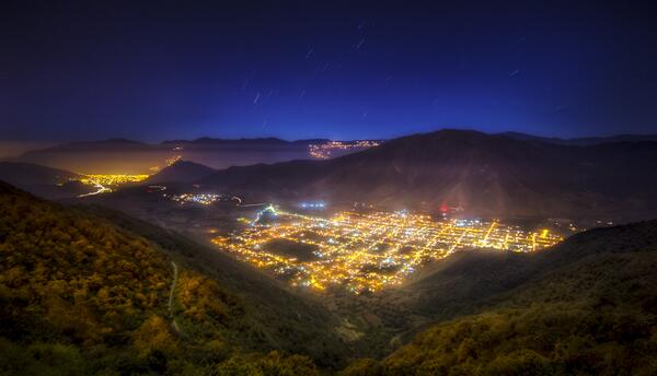 #CiudadMendoza Vista nocturna del camino entre Maltrata y Ciudad Mendoza (al fondo a la izquierda)... <a href="/CiudadMendoza/">Ciudad Mendoza</a>