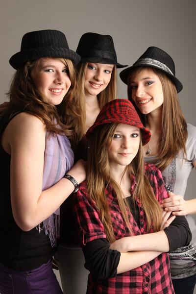 Get a photo shoot of the kids this year and make some lasting memories!