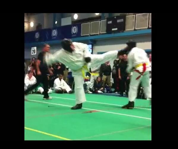 stevejudd22's tweet photo. #taekwondo #kick http://t.co/uJpeQTLrpq