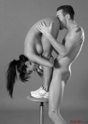 turner_48859342's tweet photo. lickable #licking #athletic #69 #unusual #daaaaamn #flexible #hot #lickable http://t.co/Y5efgbbn2w http://t.co/tl7kviyzcS