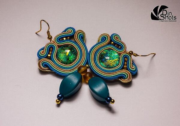 DOriArte's tweet photo. Soutache earrings colours peach and green peacock, swarovski #fashion #glamour #soutache #colors http://t.co/FkgOa2uz4o