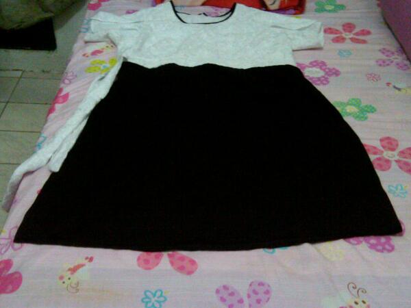 eka674's tweet photo. @kthrnss ini sum, baju gw besok http://t.co/5MHYCZpD54