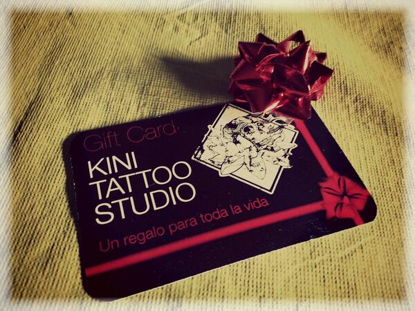 manolillo3's tweet photo. Pedazo de regalo de mi Esposa @marilolosada28 y demiPeque,Con ganas de ponerme en manos del artista @kinitattooecija http://t.co/K2IvH2Tn3G