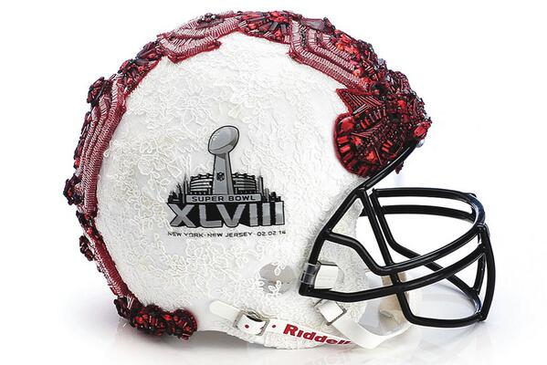OnLocationDFW's tweet photo. “@BadgleyMischka: Football never looked so glamorous: http://t.co/vfalCoQgcQ 
@CFDA @Bloomingdales @womensweardaily http://t.co/p65nT0CCMX”