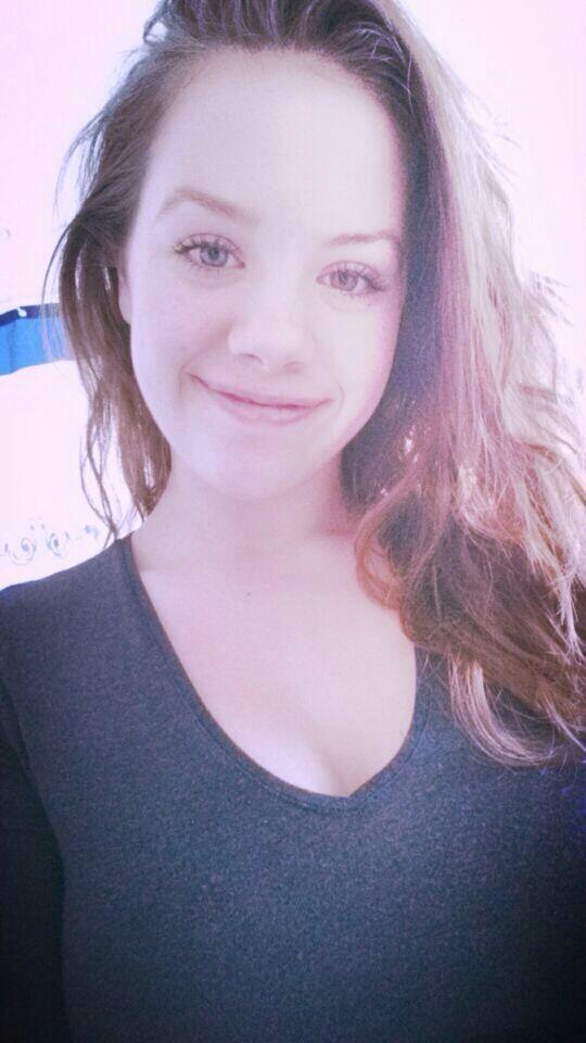 Thomas_0180's tweet photo. Ik heb het allermooiste meisje @JorinaDeJong http://t.co/15hhEdgsYC