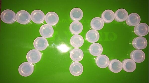 TopShelfFlipper's tweet image. Got the clear 5 mil silicon jars with screw on top