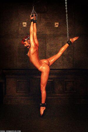 evanss193050556's tweet photo. suspended #chain #ballgag #suspended http://t.co/BCF5ZRlWoL http://t.co/2aKdUuF1iZ