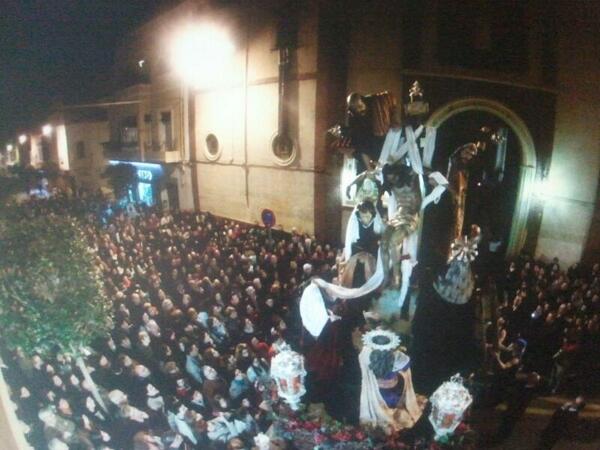 SilencioAlmeria's tweet photo. En 100 días será Jueves Santo y  volverán a estar nuestros titulares en la calle. http://t.co/s533pl0NYh