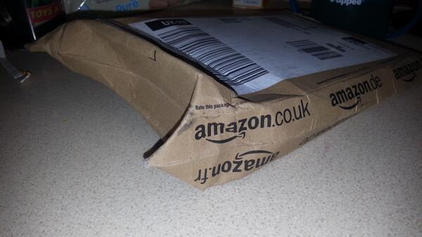 chris_flex's tweet photo. Cheers @RoyalMail http://t.co/69yz6lfLGj