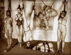MaryHarris1205's tweet photo. bdsm #bdsm #ropes http://t.co/X6nPqs0xdQ http://t.co/n26Clhrl9k