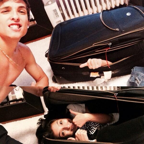Leo78694's tweet photo. kkk vou levar essa mina pra casa kkkk @jubahh321 http://t.co/5ibKYOrD9X