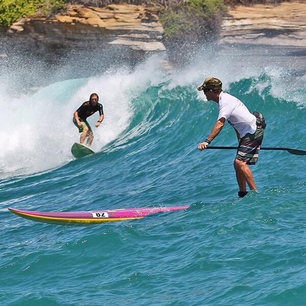 Great shot from last years #Molokai2Oahu surfer and paddler meeting at #Chinawall #SUP #M2O