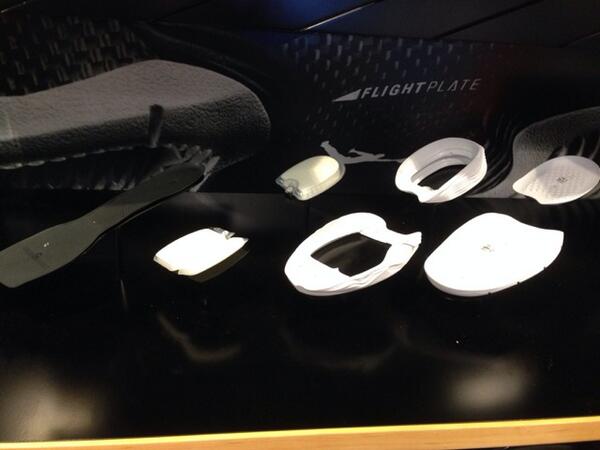 falcon99's tweet photo. The #Jordan #Flightplate technology broken down for you: @Jumpman23 http://t.co/byCCYy35Fa