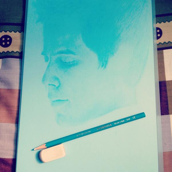 DavidAchie's tweet photo. @DavidArchie the picture of ur photoshoot i drew today. No Matter how Far you go, we will still keep following u. http://t.co/pIZilN91id