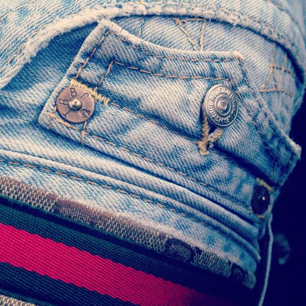 Jay3Cov's tweet image. Designer $hit #3Fingaz