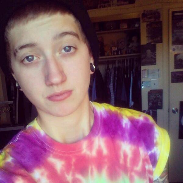 _comvtose's tweet photo. Selfies because sweg. http://t.co/0VA0JTEam2