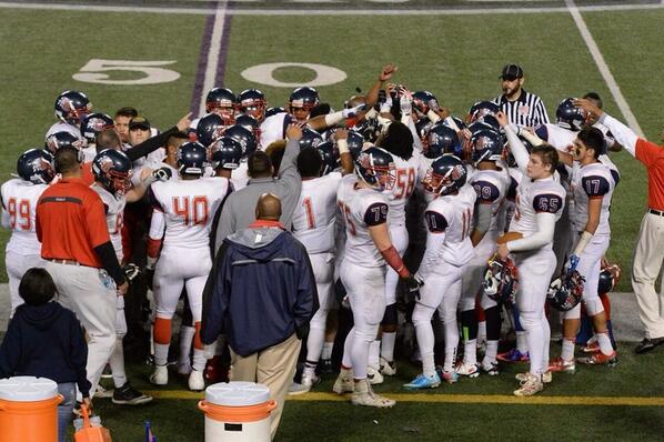 #FOOTBALLTAKEOVER YOURE 2013 3A STATE CHAMPS 🔴🔵⚪️💯