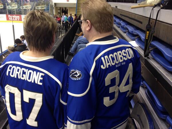 partmedguy's tweet photo. @sfstampede Housing Parent Pride night!!!! http://t.co/tW9iHO5hem
