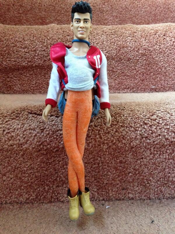 whereiszen's tweet photo. just got a spray tan for me legs http://t.co/v5XFbt5yjo