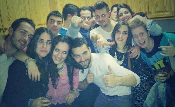 InmaMrtnez's tweet photo. La verdaad es que han sio unas navidadees peeeerfect perfeect! :))) http://t.co/Wv1Qc4pFmq