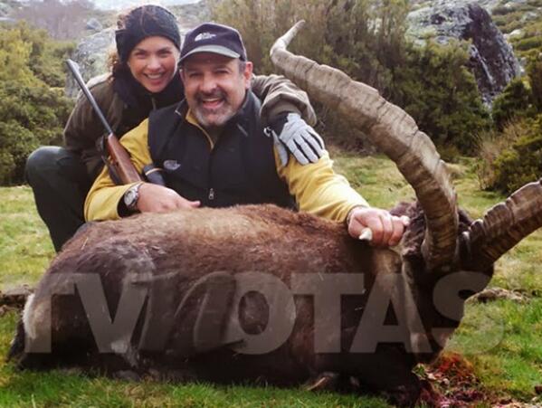 rocio_carvajalc's tweet photo. Only selfish stupid cowards and imbeciles kill for fun. @LuceroMexico #LuceroAsesina  http://t.co/MPBkn20Wpo