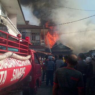 Pasar Sambas Kebakaran Pagi ini