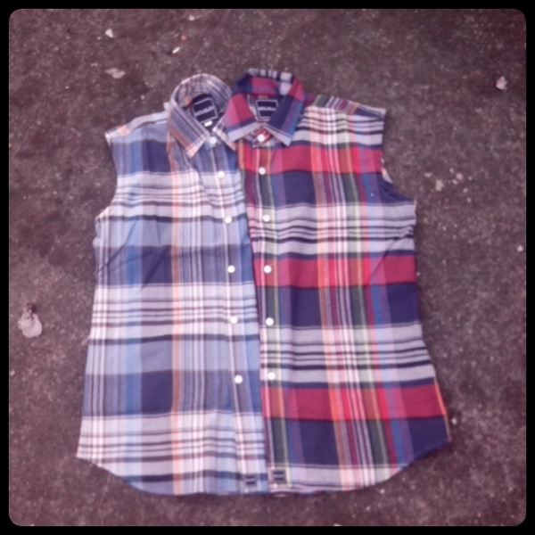 [NEW ARRIVAL] Classic Vest • Red &amp; Blue flannel • Only S • 150K • Order 085710542812 / 7538791B
