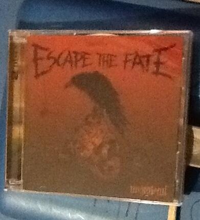 MaxGreenClan's tweet photo. @Eleven7Music @EscapeTheFate http://t.co/u1XF7n18Am