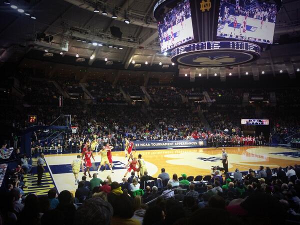NDWomensLax's tweet image. Love catching @NDmbb in action with our sports admin #robkelly #IrishFamily
