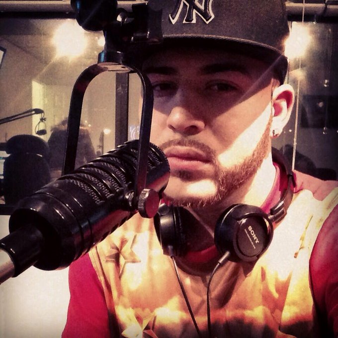 WPB RADIO in #DMV #lilproblem http://t.co/QDCw88n1oQ<a href="/tag/dmv"class="tags">#DMV</a><a href="/tag/lilproblem"class="tags">#lilproblem</a>