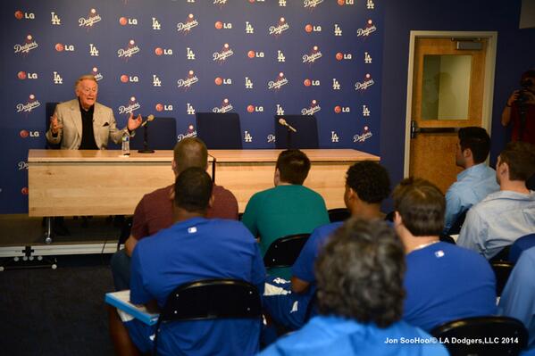 Dodgers's tweet photo. Vin Scully, @TommyLasorda and Nomar Garciaparra visit #Dodgers Winter Development Program: http://t.co/sUxTVWHs6m http://t.co/bFuOJacxuV