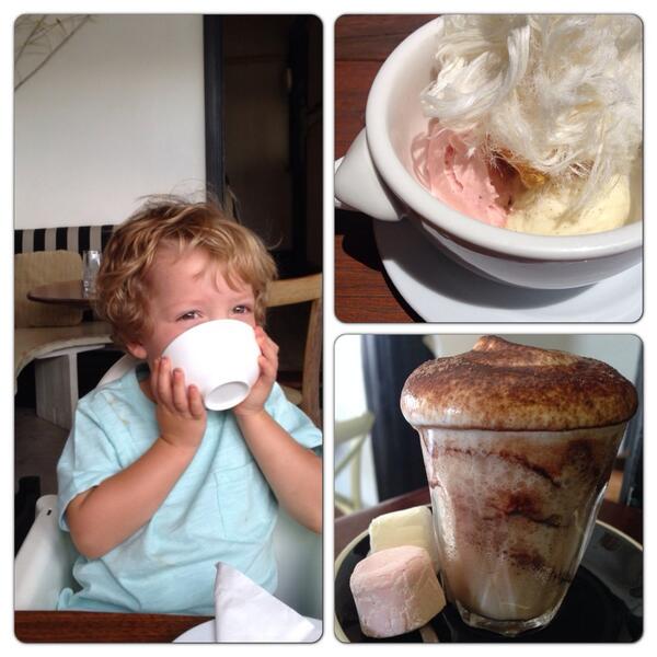 CountingHouseMP's tweet image. Our Ice-cream with Persian fairy floss is so good we even allow you to lick the bowl :P