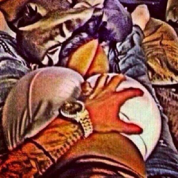 kadelliox's tweet image. 👅👅🙈🙈🙈 me &amp;amp; bae right now . #layedup