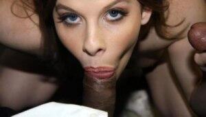 45mitchella_ur_'s tweet photo. interracialsex #interracialsex #blowjob #groupsex http://t.co/CeiWNzfhZ6 http://t.co/G38cNvBehI