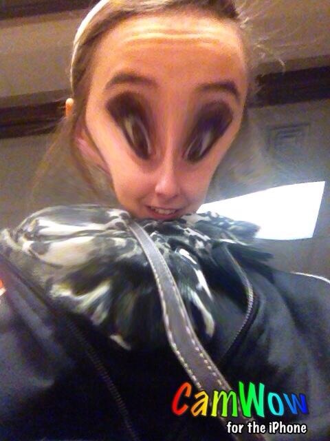 savannaspratt's tweet image. I look like an alien lmao #alienflow