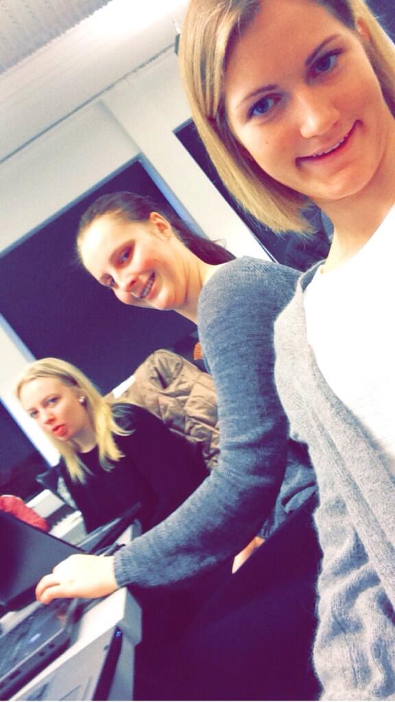 majaaarvidsson's tweet image. #firstdayatschool #whadddup #babes