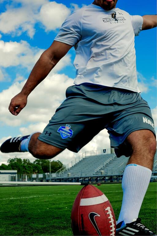 KornblueKicking's tweet photo. Cool shot of #FIU's all-time leading scorer @Jgrif38 at our College Training/Fishing Charter Camp this past weekend http://t.co/AAiAaKo6O5