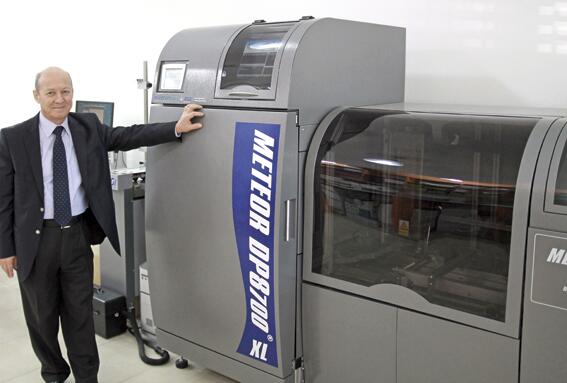 Ankara’da bir ilk daha: 
MGI Meteor DP8700 XL dijital baskı makinesi Zeki Kırtasiye’de çalışmaya başladı.