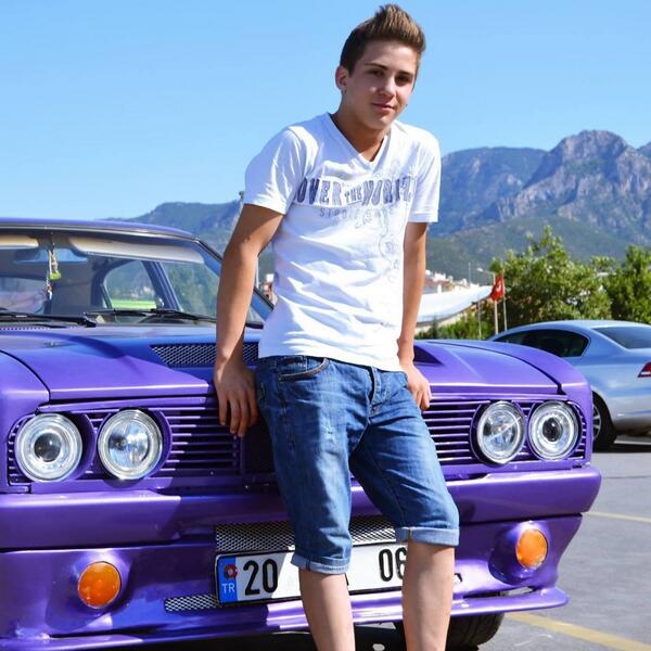 DenizliP's tweet photo. Emre mazman http://t.co/ympa58j94j