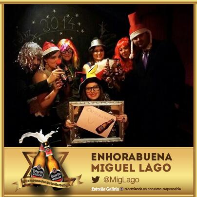estrellagalicia's tweet photo. El brindis #CampanadasEstrellaGalicia ya tiene ganador: @MigLago. Un año de @estrellagalicia para él. ¡Enhorauena! http://t.co/6TbxQpBQ0B