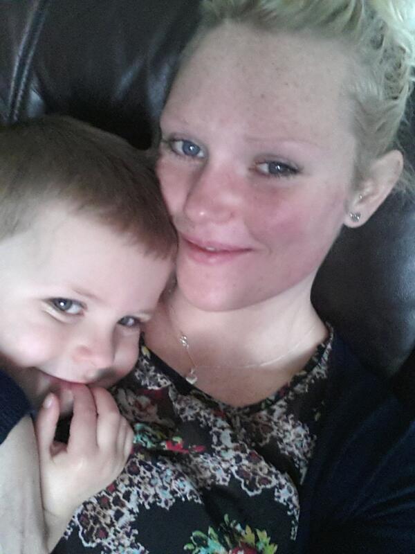 LSimpson2011's tweet photo. Me and my boy http://t.co/iTdQozMjA8