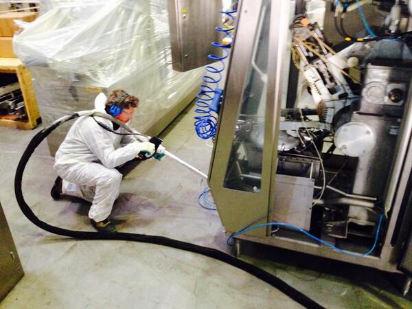 iceworkx's tweet image. Zuivel afvulmachine gereinig met droogijs straaltechniek, tevreden klant