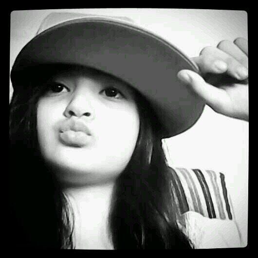 USENGECKZZ's tweet photo. SEXSI BITCH ... http://t.co/t2cMyn1Vot
