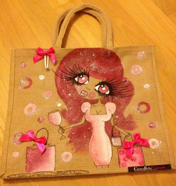 ClaireaBellaLtd's tweet photo. #ClaireaBellaBags "I love ClaireaBella Bags" Go Go Go until 8:30 one winner will be picked at at random GO :) http://t.co/mqc0Dk8l3V
