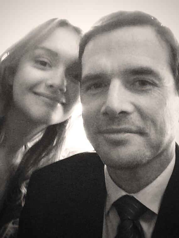 matt_settle's tweet image. That's a wrap for Mr.Morris! Lovely working with #oliviacooke on #Ouija for @BRUCKHEIMERJB