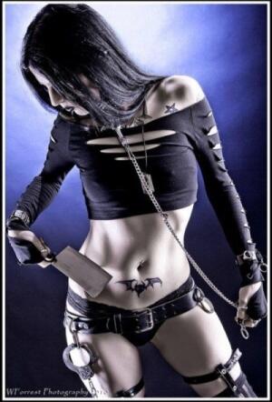 afadamsg_oz_014's tweet photo. lingerie #collarandleash #femaleslave #lace #handcuffs #sologirl #tattoos #meatclever http://t.co/DSJEnMgoj9 http://t.co/MIkl9Ik415