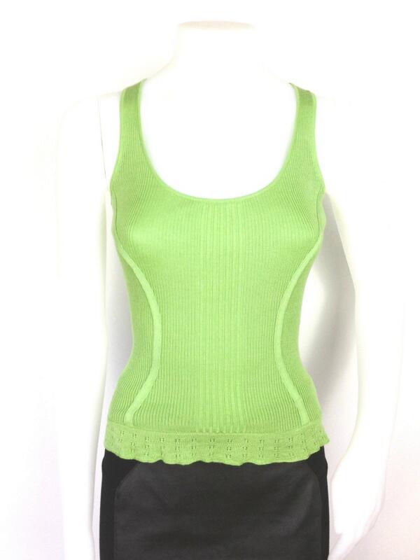 SpinningWdrobe's tweet photo. Diane Von Furstenberg Green Knit Cropped Top- Size S - http://t.co/8RY1K4dT8X http://t.co/in7XaqvHST