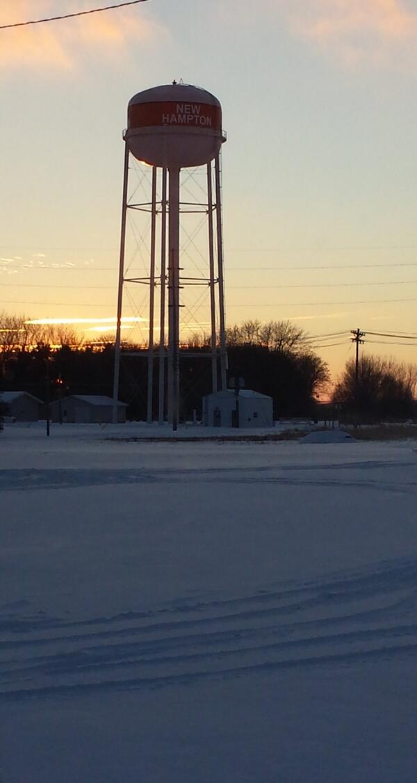 NHEconomicDev's tweet photo. #NewHampton #Sunset http://t.co/HrfSYh2x4A