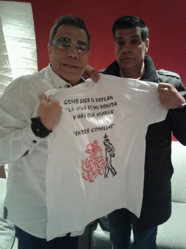 loschunguitos's tweet photo. Como dice el #REFRLAN "Entre comillas",os gusta la camiseta que nos ha regalado @Melodia_Ruiz ,mañana @TuCaraMSuena http://t.co/dCN4DgkvMe